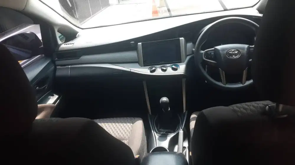 TOYOTA INNOVA REBORN 2023 G MT