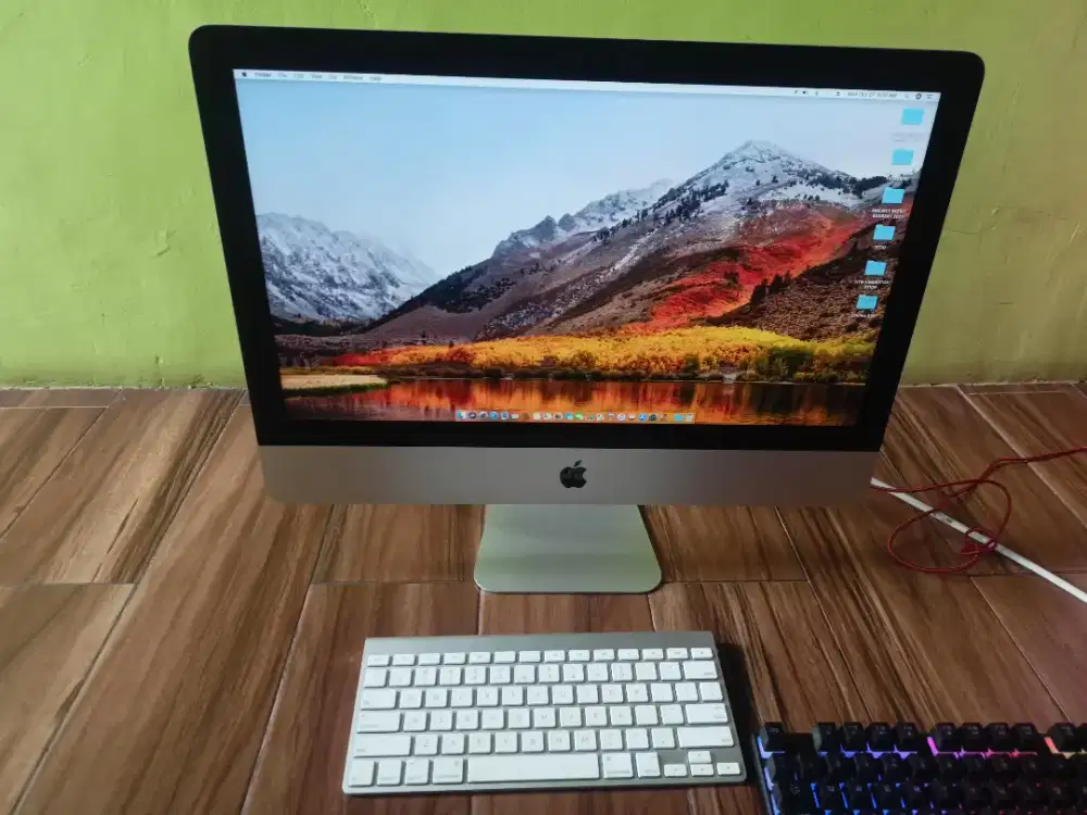 Jual iMac 21.5-inch Late 2013 Core i5 8GB RAM 1TB HDD Full HD Mulus