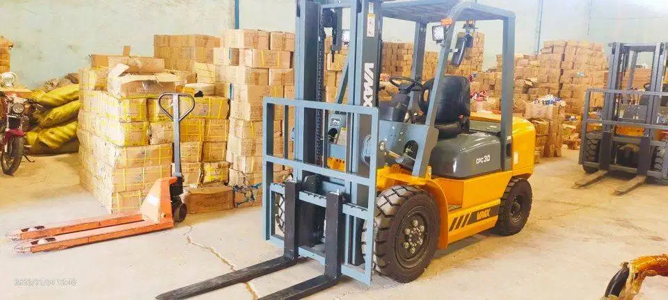 Forklift Baru 3 Ton Merk VMAX Jepara