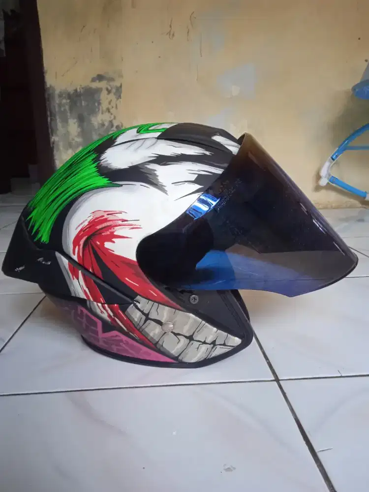 Helem jitsu ukuran M