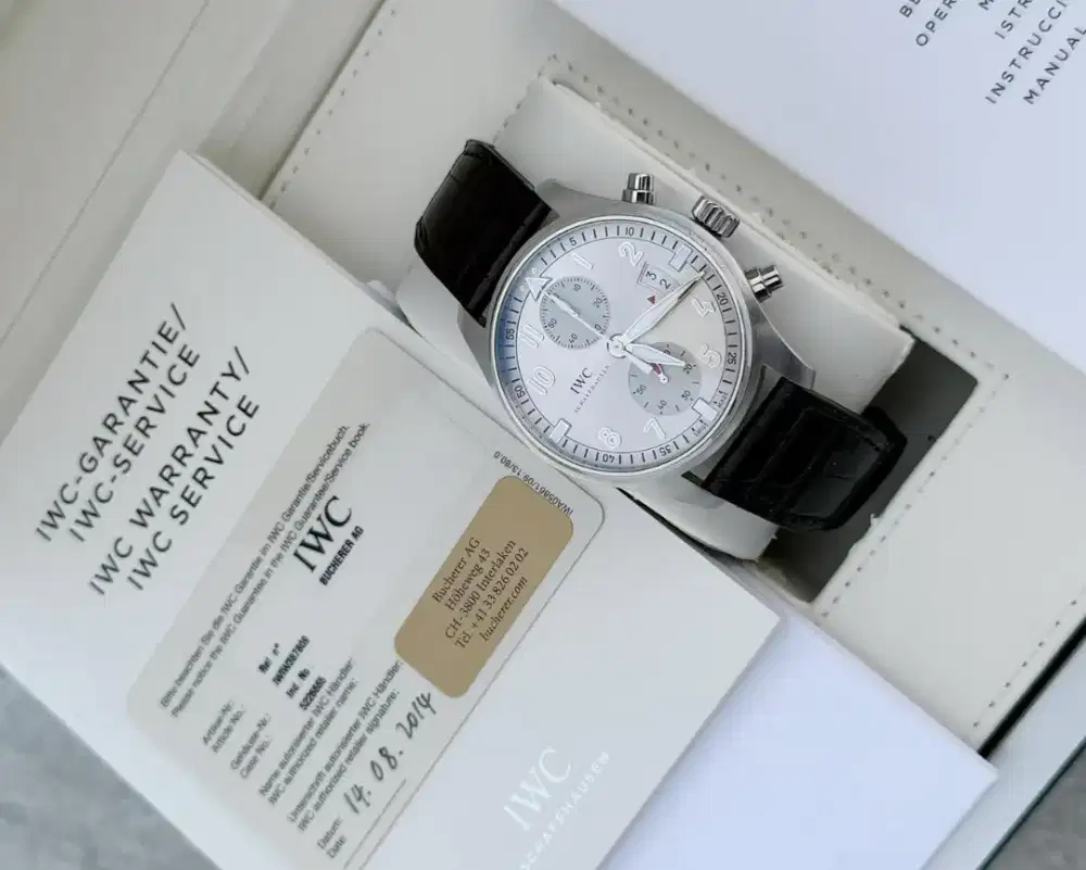 jam IWC schaffhausen pilot chronograph 43mm