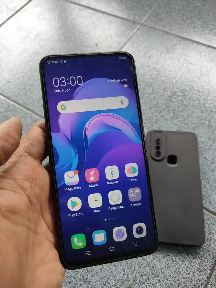 Vivo V15 Ram 6/64gb resmi fungsi lancar sesuai iklan garansi
