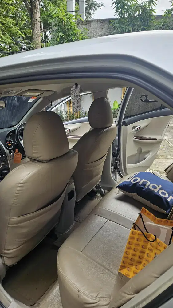 Toyota Corolla Altis 2011 Bensin