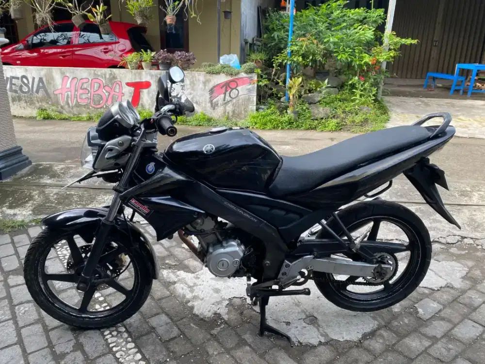 Yamaha Vixion THN 2010 plat AB sleman
