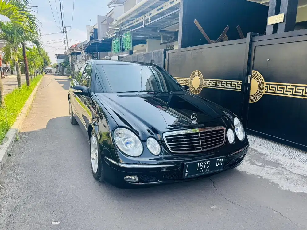 MercedesBenz E260 2003 Bmw