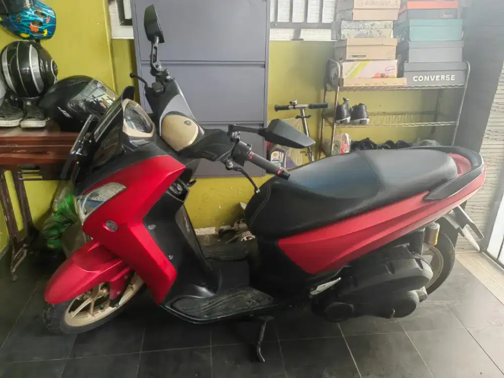 Yamaha Lexi S (plat karawang)