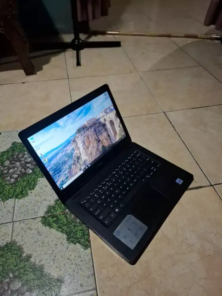Laptop siap pake murah