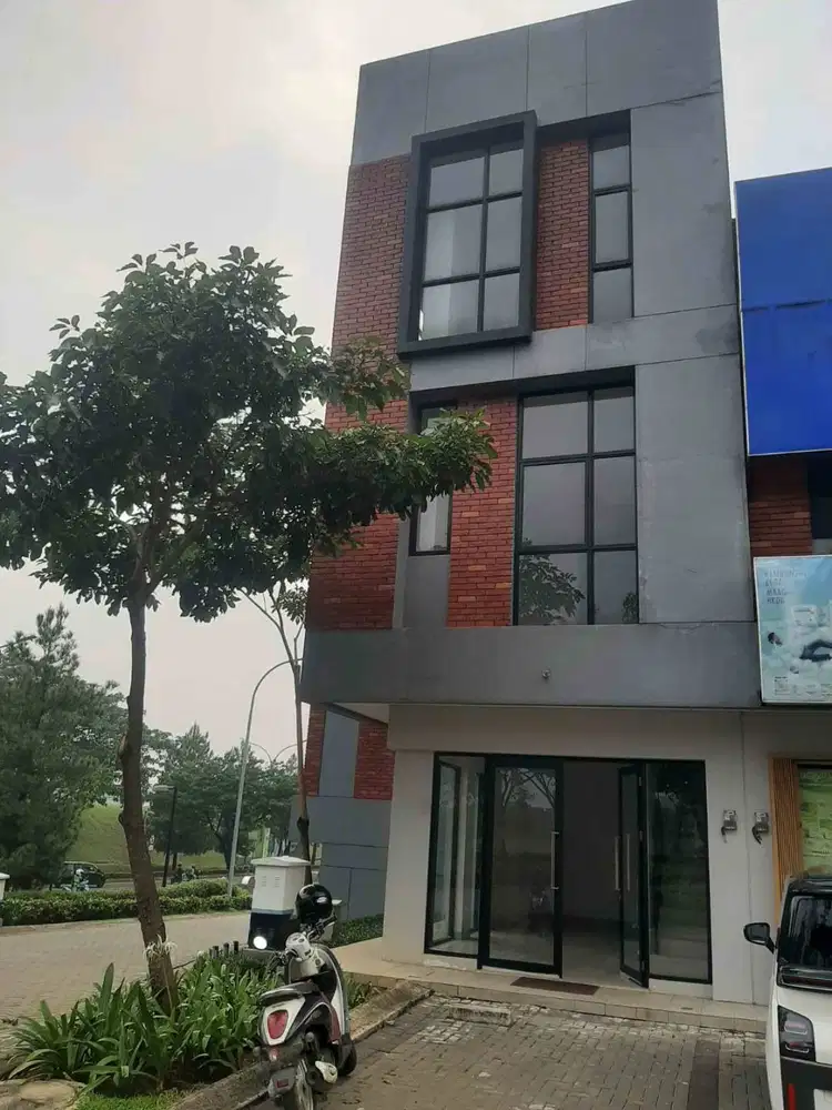 Dijual Ruko 3 Lantai YC Hub BSD City Posisi Hoek Luar