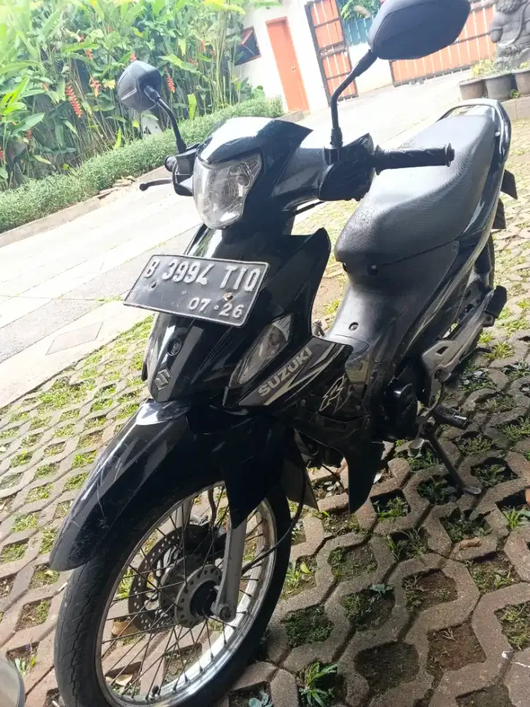 Suzuki titan 2011