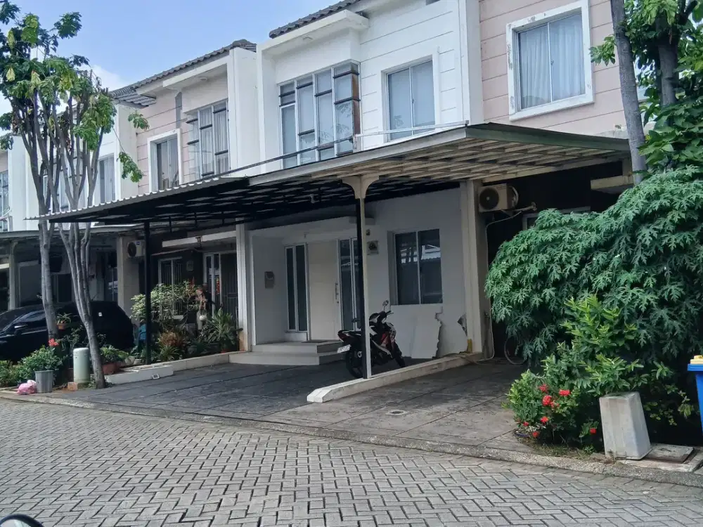 DISEWAKAN RUMAH GREEN LAKE CITY FURNISH