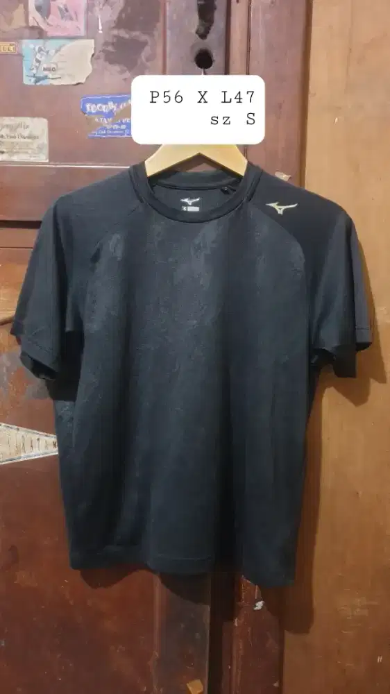 Kaos olahraha import muzino
