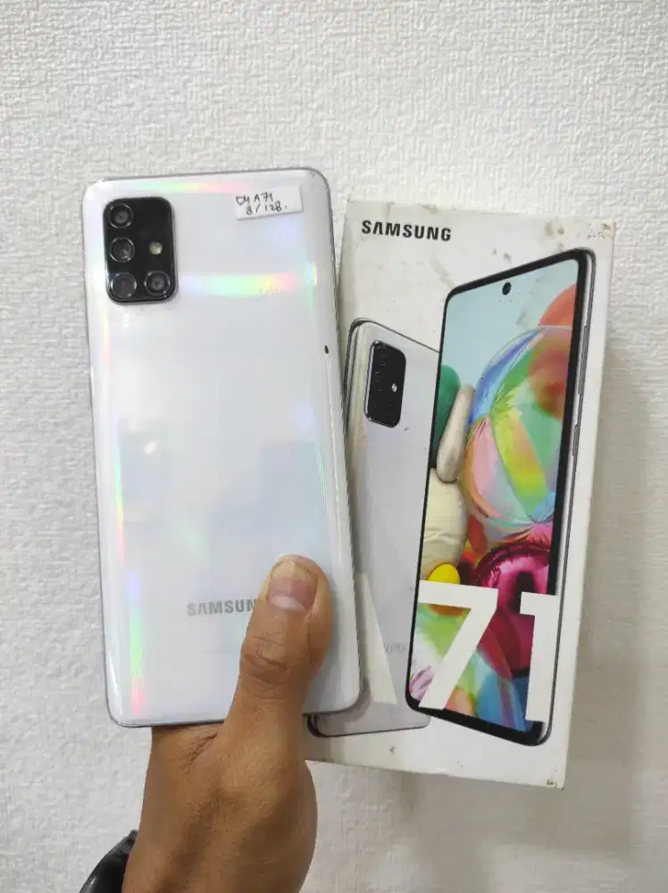 Samsung a71 8/128 putih