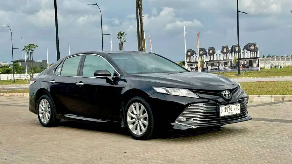 Toyota Camry 2.5 V A/T 2019