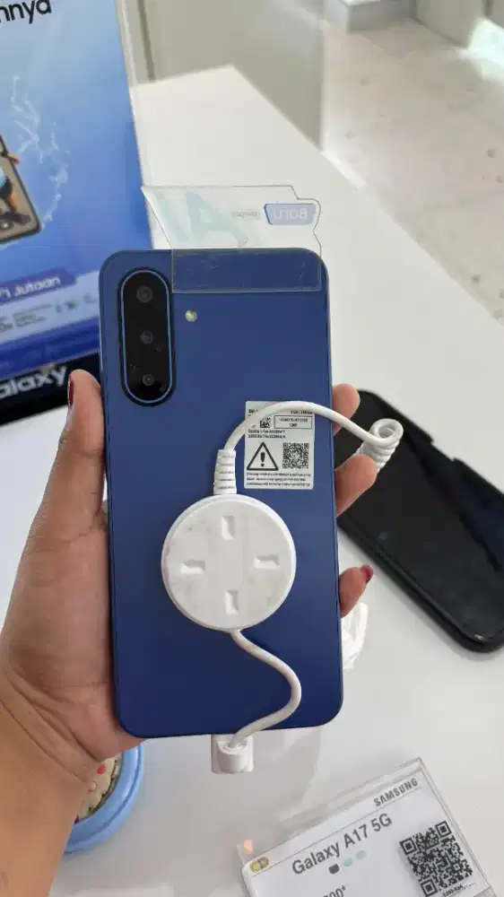 Samsung Galaxy A17 8 128 GB Promo Cicilan Cukup Dengan KTP