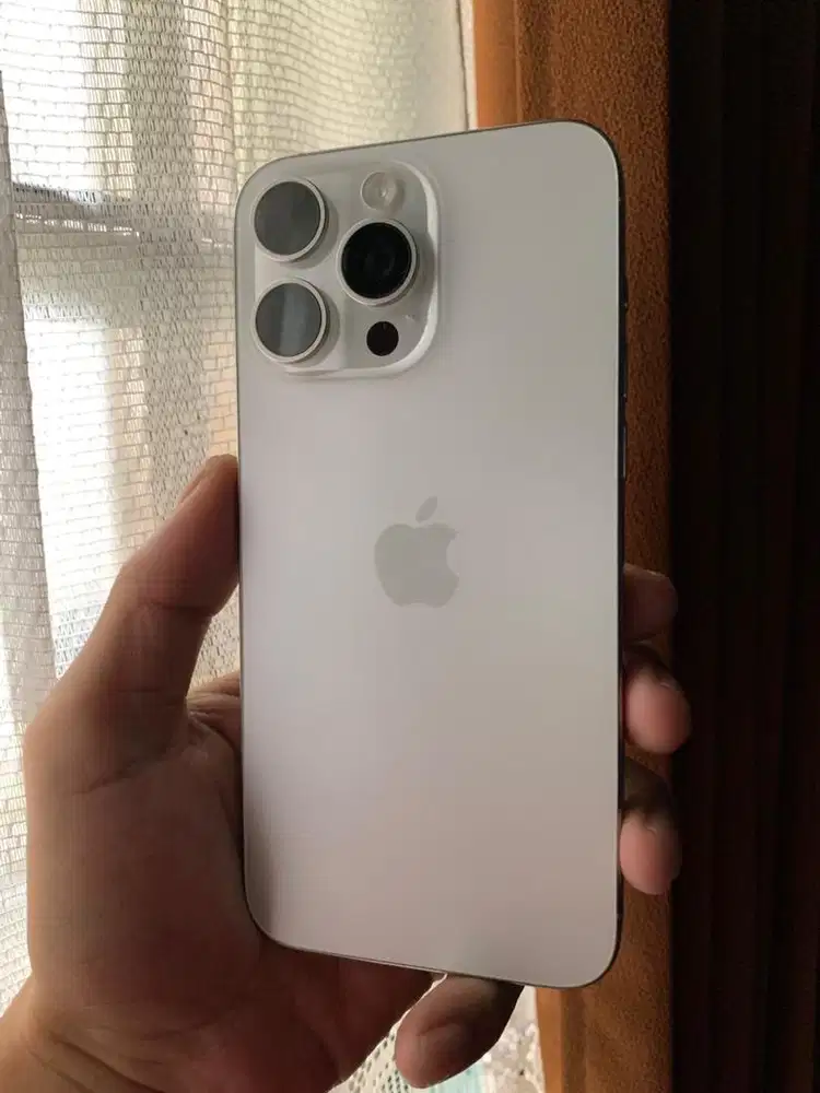 Iphone 15 Pro max 256gb ibox blibli SA/A bh87%