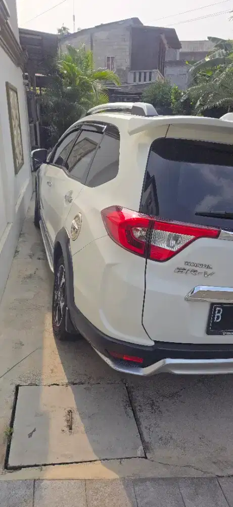 Jual mobil BRV  dengan kondi siap pakai