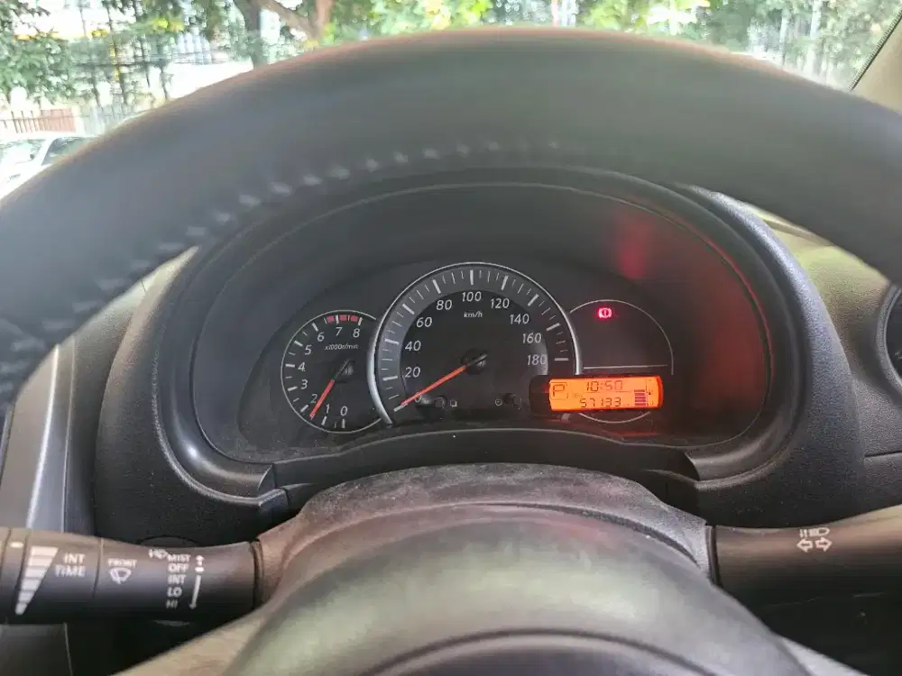 Jual Nissan March A/T Putih 2016