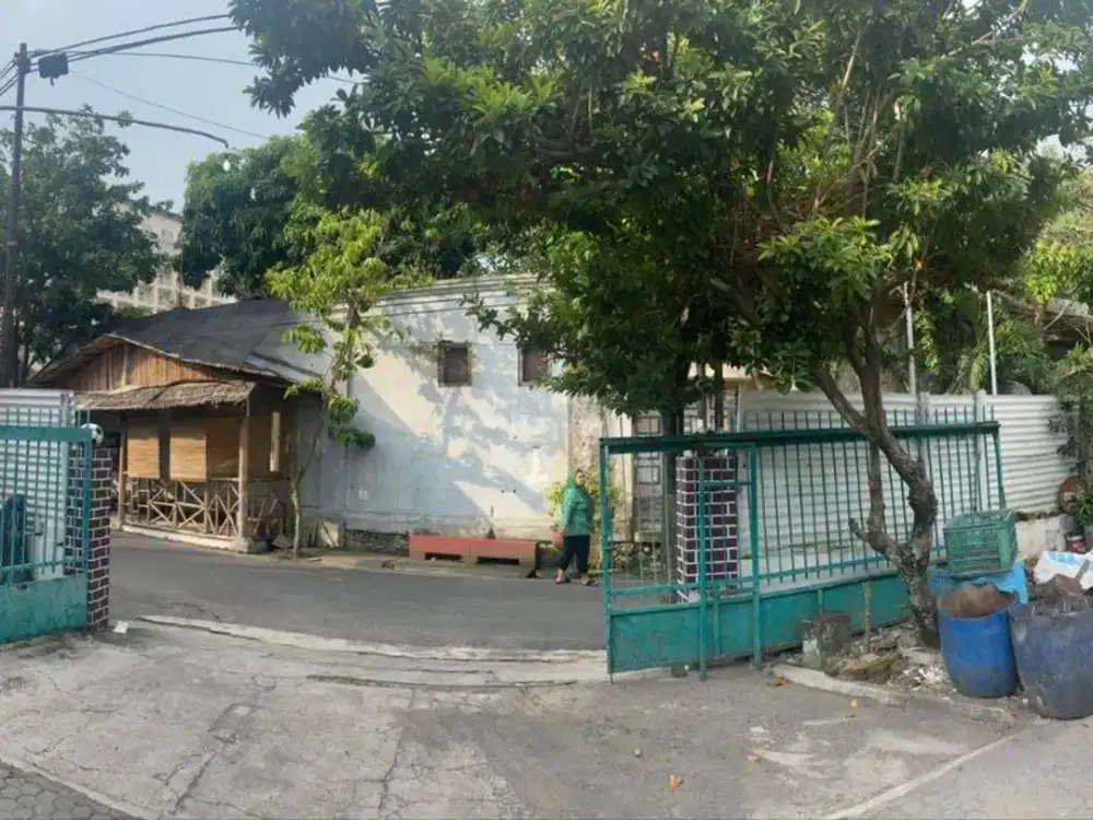 Tanah Strategis Kawasan Bisnis Laweyan 448m² Siao Bangun posisi Hook
