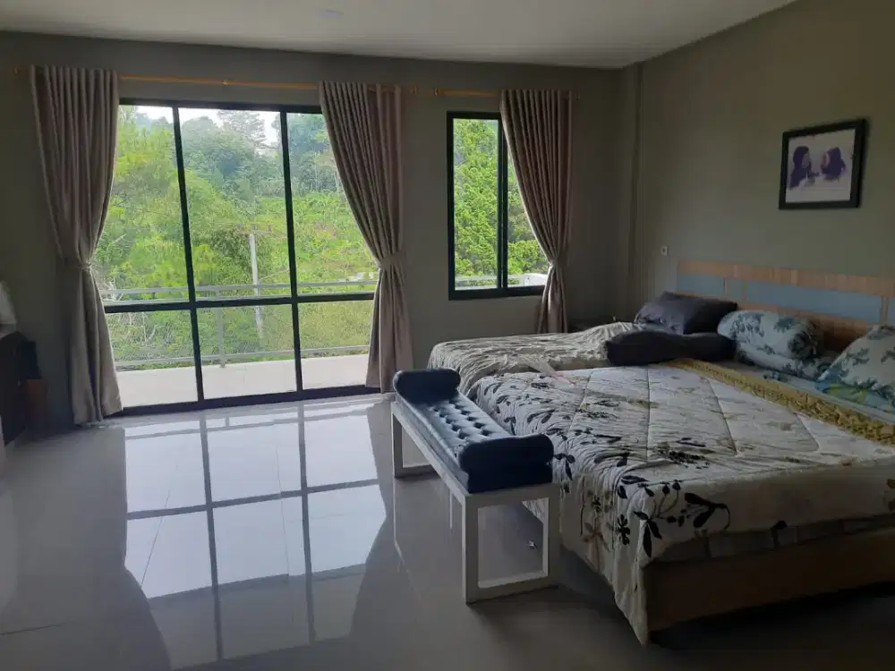 Rumah mewah nuansa villa cipaku gerlong dekat upi