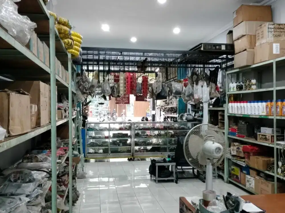 Dijual Cepat Ruko 3 Lantai di Cengkareng Uk. 4x24 Jakbar,