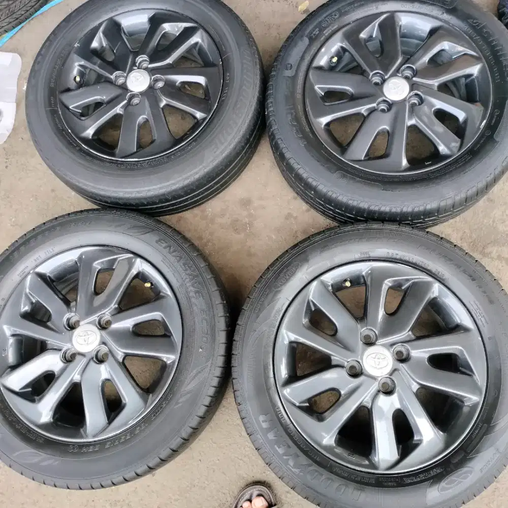 Velg OEM Mobilio ring 15 pcd 4x100 ban 185/65 R15
