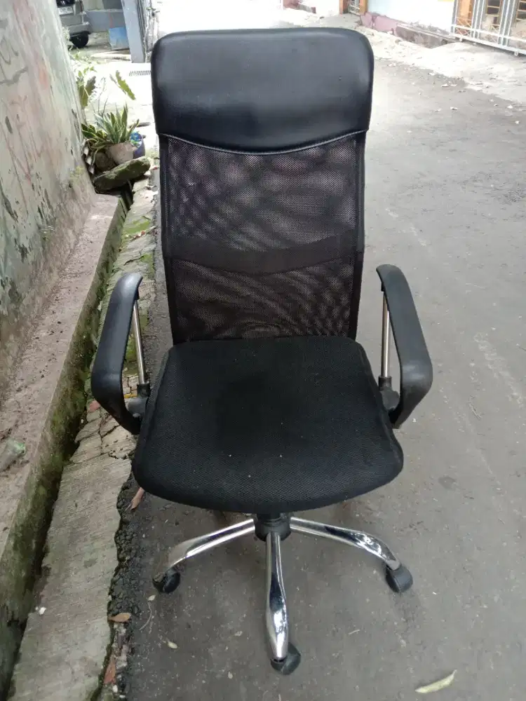 Kursi kantor hidrolik