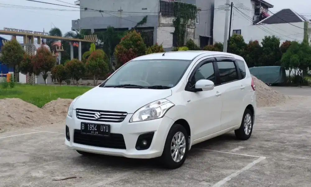 (km 43rb) Suzuki Ertiga gx manual 2015