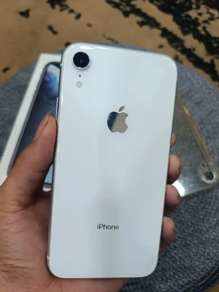 iPhone XR 256gb iBox resmi fullset