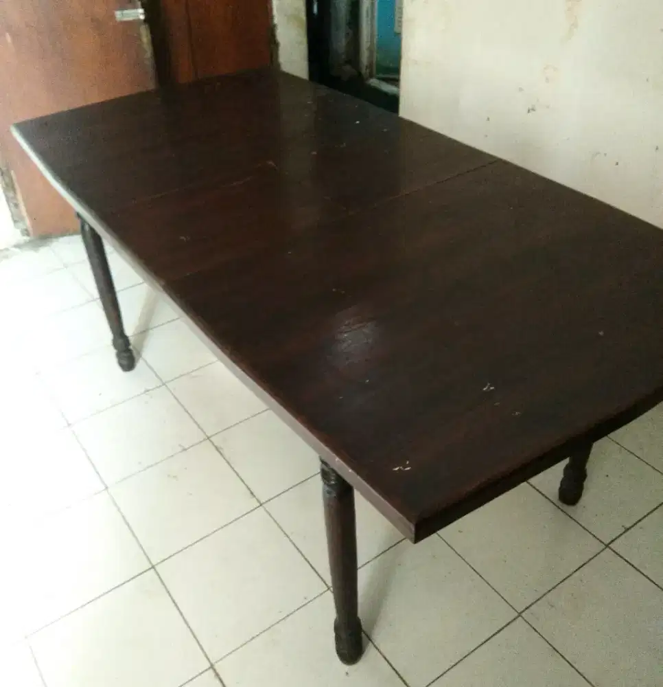 Meja Kerja Kayu Solid Besar Bekas