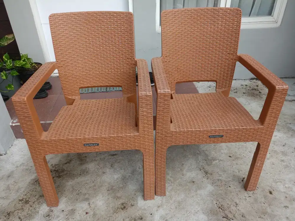 Kursi Plastik corak Rotan