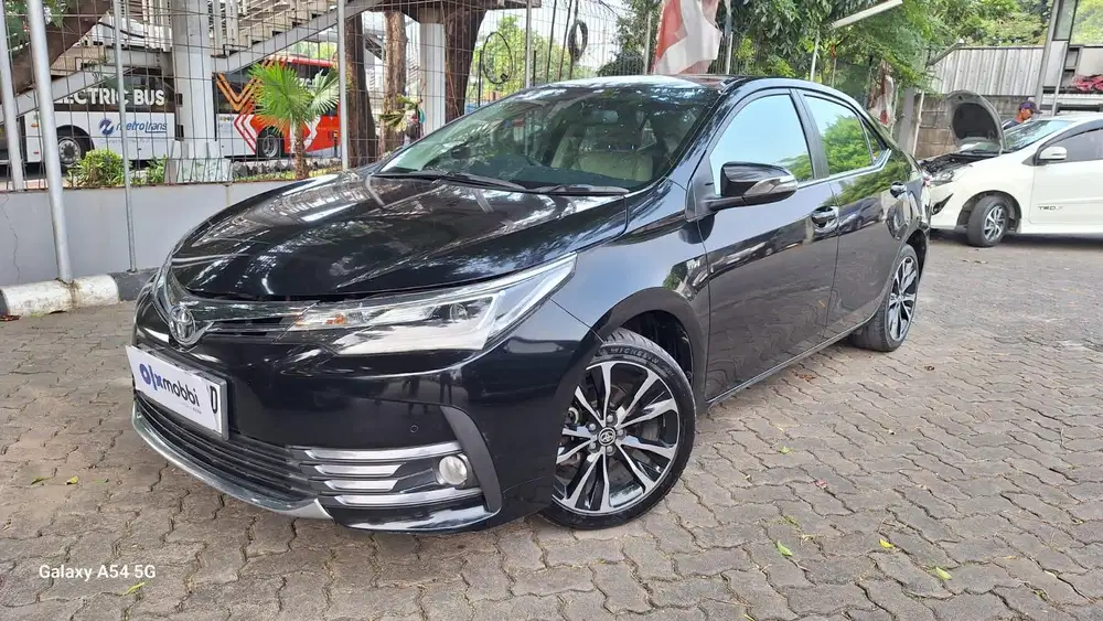DP MURAH - Toyota Corolla Altis 1.8 V Bensin-AT 2019