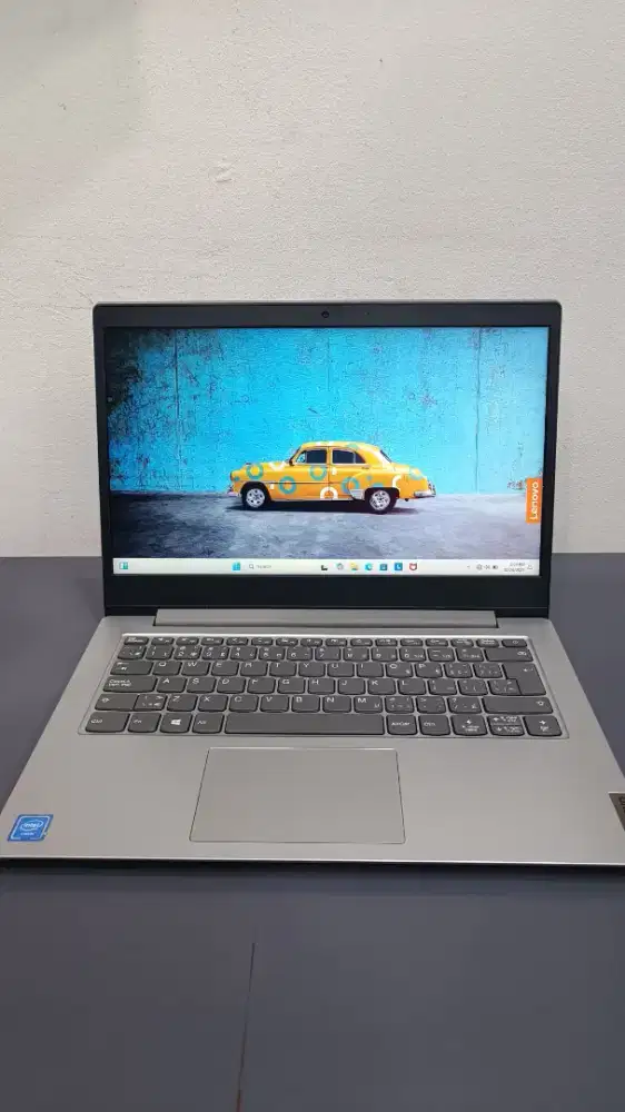 Lenovo Ideapad 1