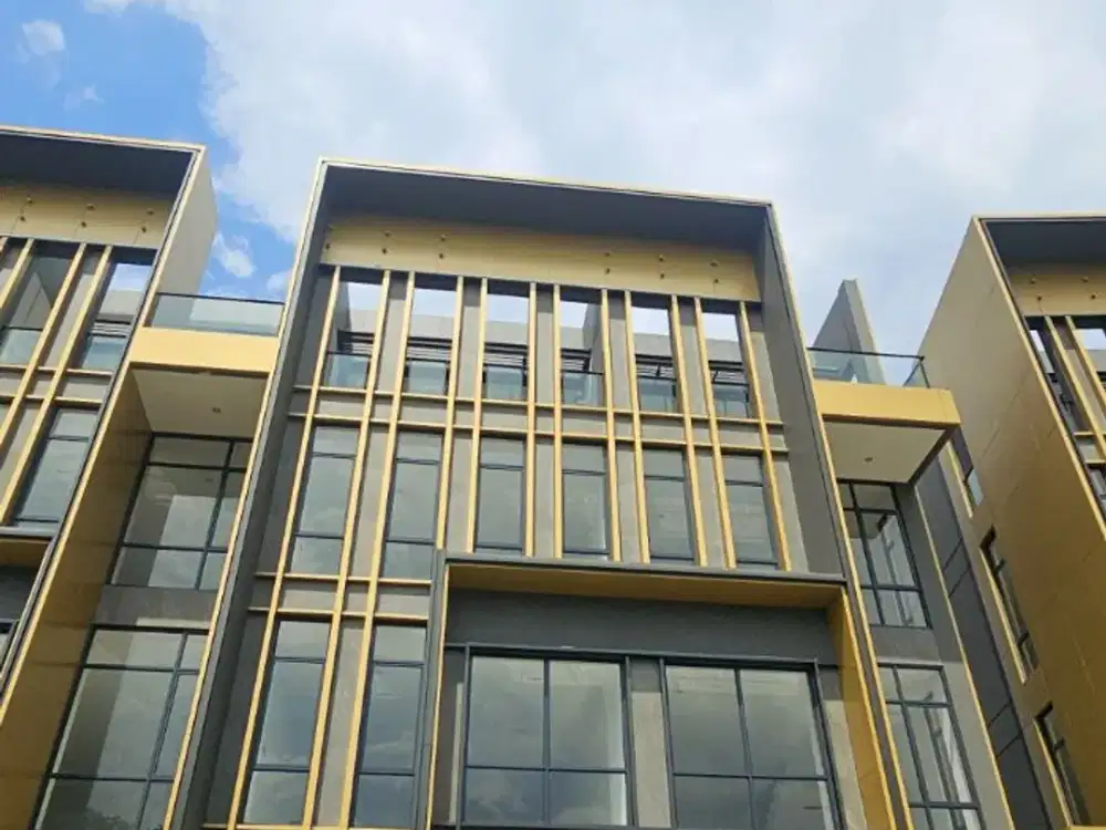 DISEWAKAN CEPAT RUKO ICONIX STUDIO LOFT 4 LANTAI INCLUDE LIFT DI BSD CITY