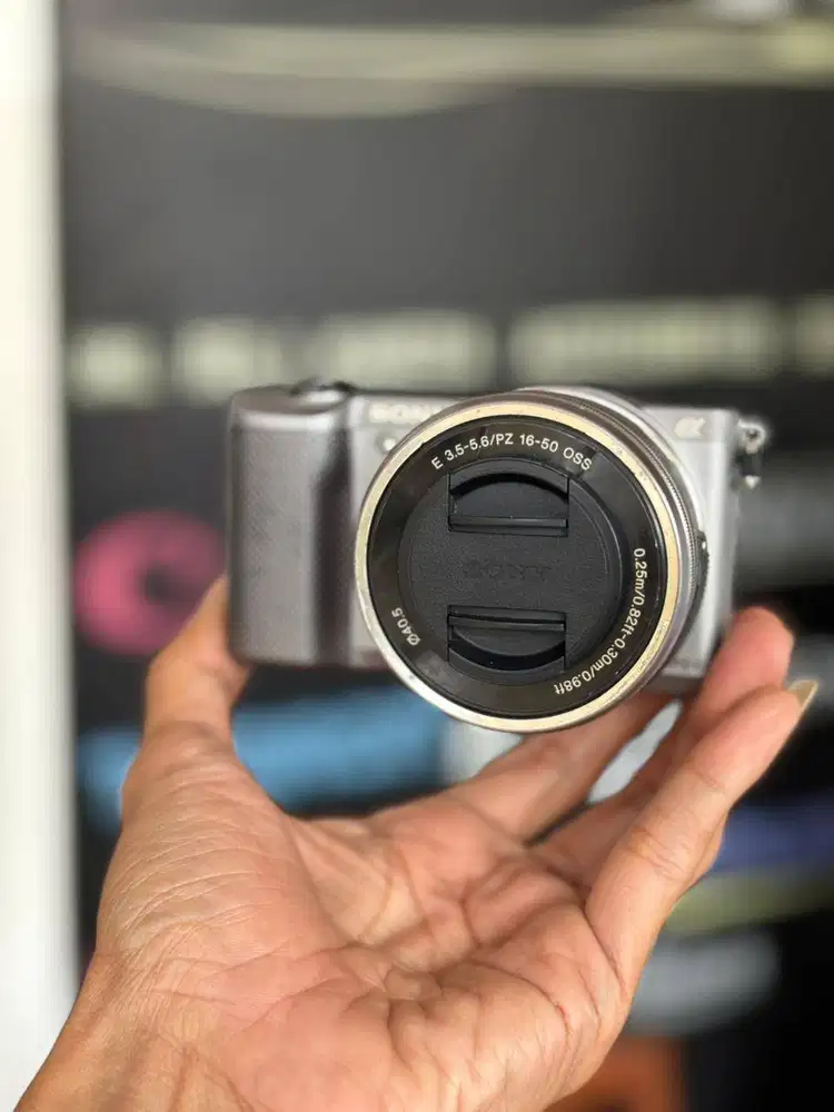 Sony A5000 Kit 16-50 Box Bonus Tas dan Memory