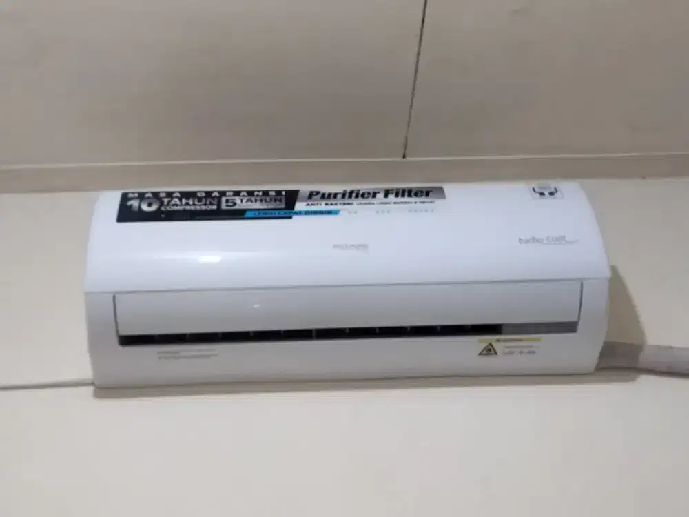 AC 1/2 PK akari baru pakai sebulan include pipa