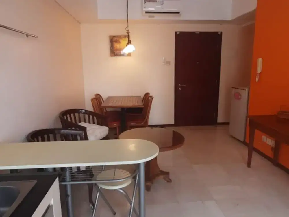 disewakan apartemen royal mediterania residences type 2BR semi Furnished