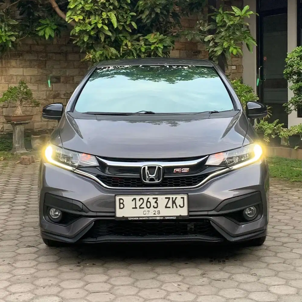 DIJUAL HONDA JAZZ RS 2019 MATIC