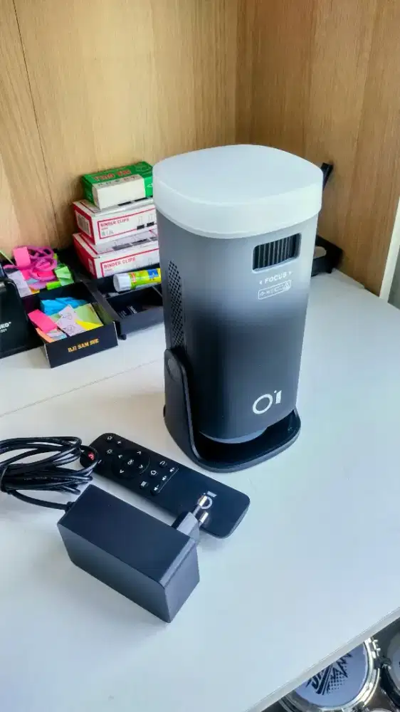 Oston One Smart Projector Black Gradient