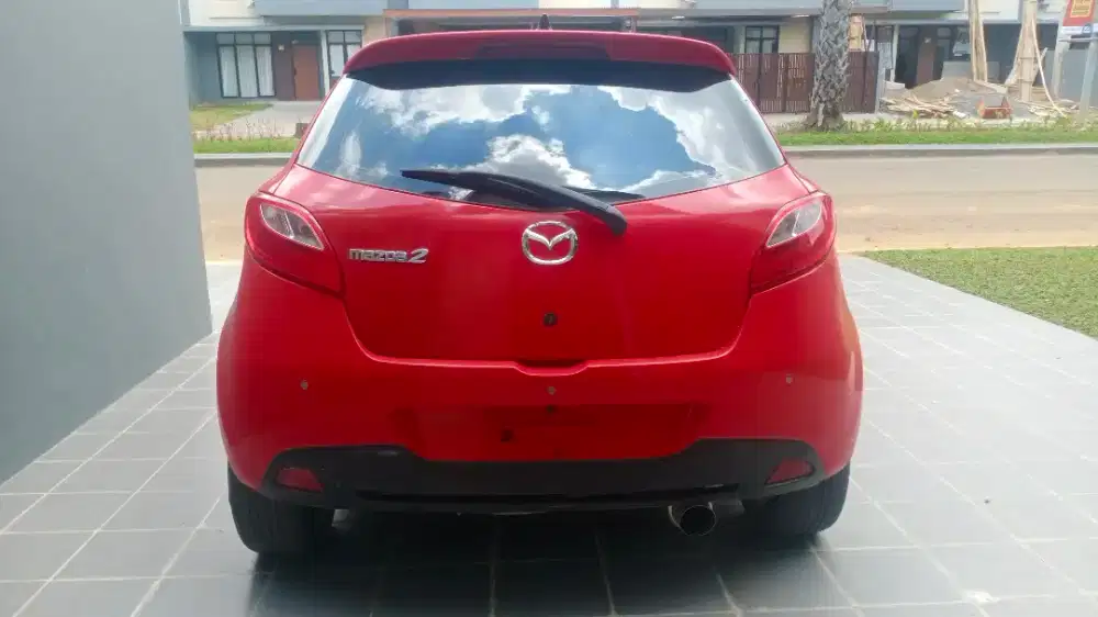 Mazda 2 tahun 2013