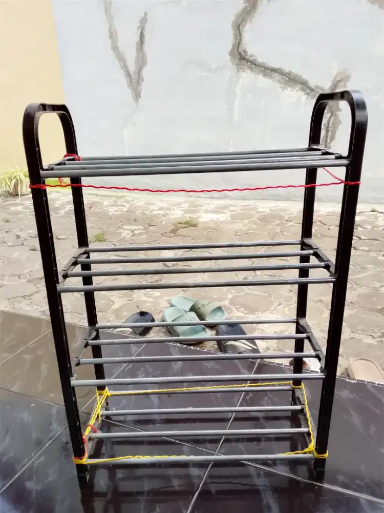 RAK SEPATU PLASTIK 4TINGKAT