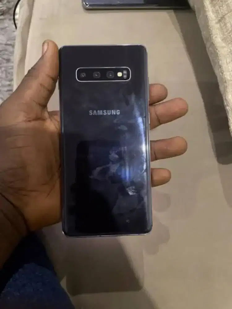 Samsung Galaxy S10+ 8/128