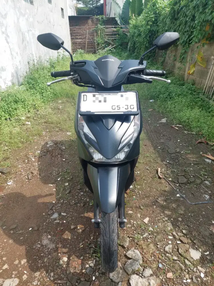 Honda Beat Deluxe CBS ISS Smartkey Keyless