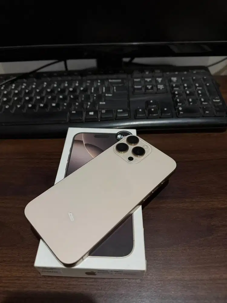 Iphone 16 promax 256gb dessert titanium