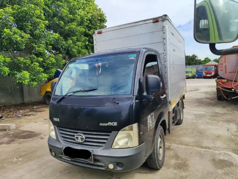 Tata Super Ace Diesel Box Almunium Tahun 2015