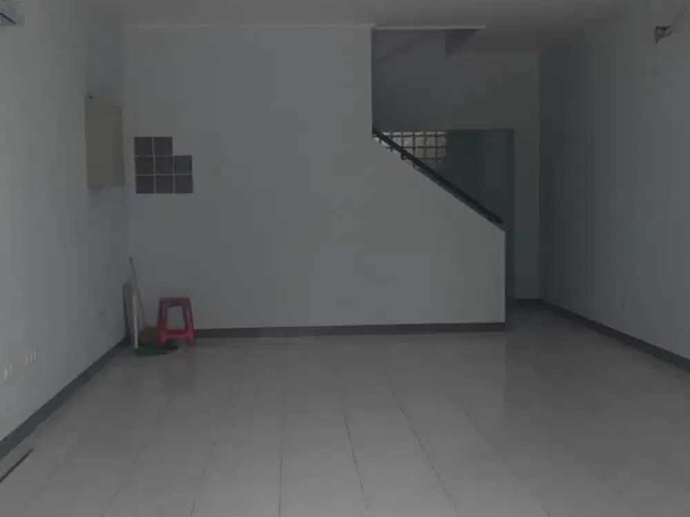 Dijual Ruko di Taman Kopo Indah Bandung Lokasi Strategis
