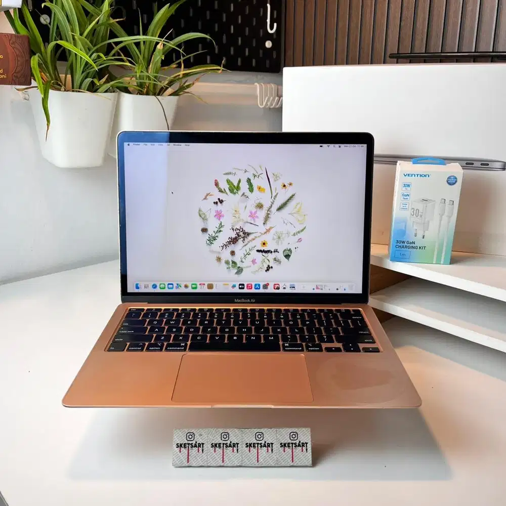 MacBook Air 2020 Gold Core i3 8/256gb
