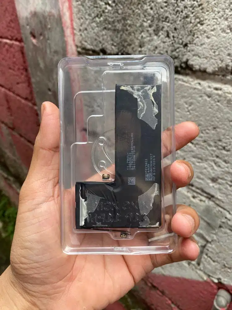 Baterai iphone 11 pro