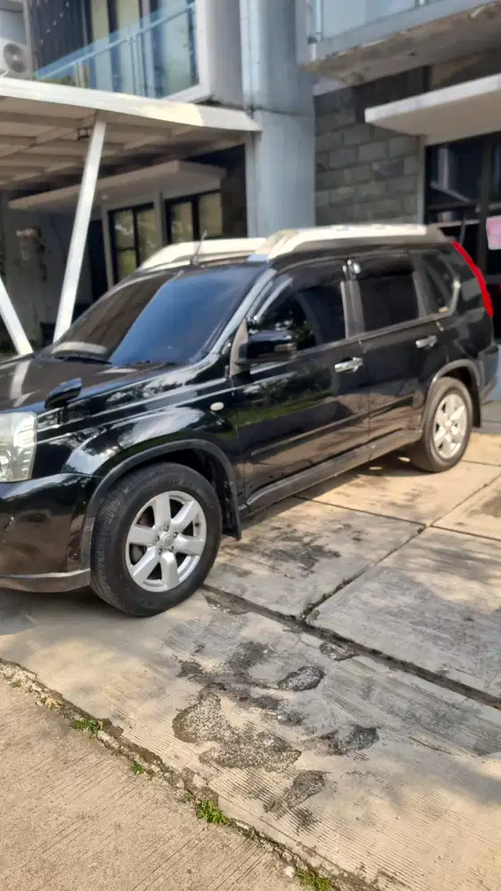 Nissan X-Trail 2010 Bensin