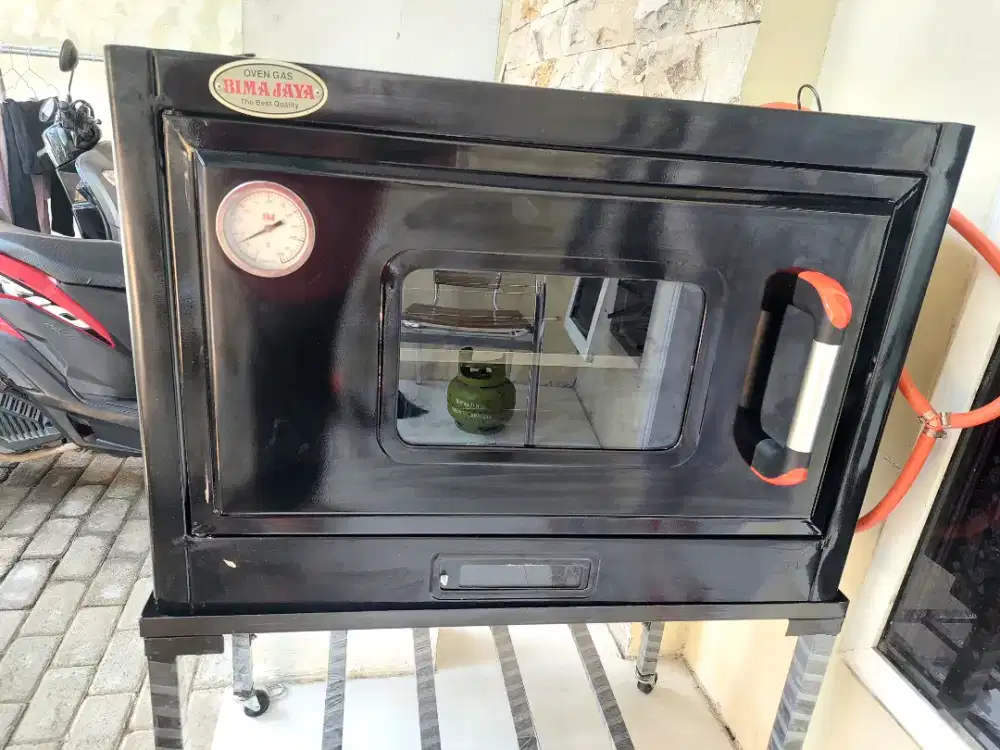 Di jual Oven gas