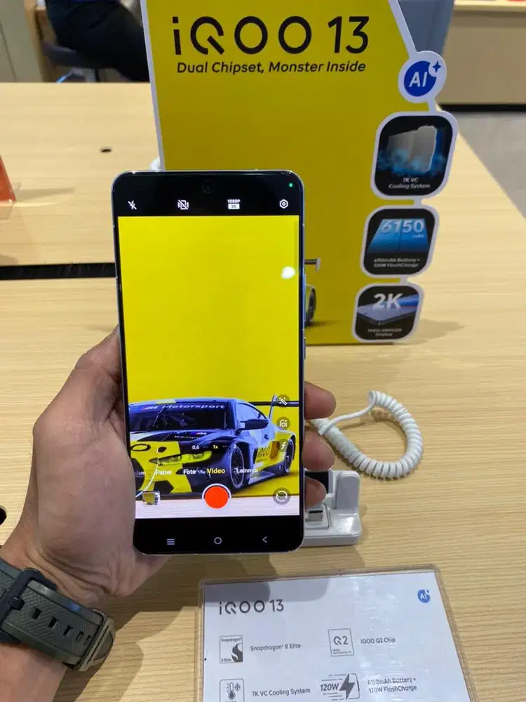 IQOO 13 RAM 16/512GB CICILAN MULAI 500RIBUAN